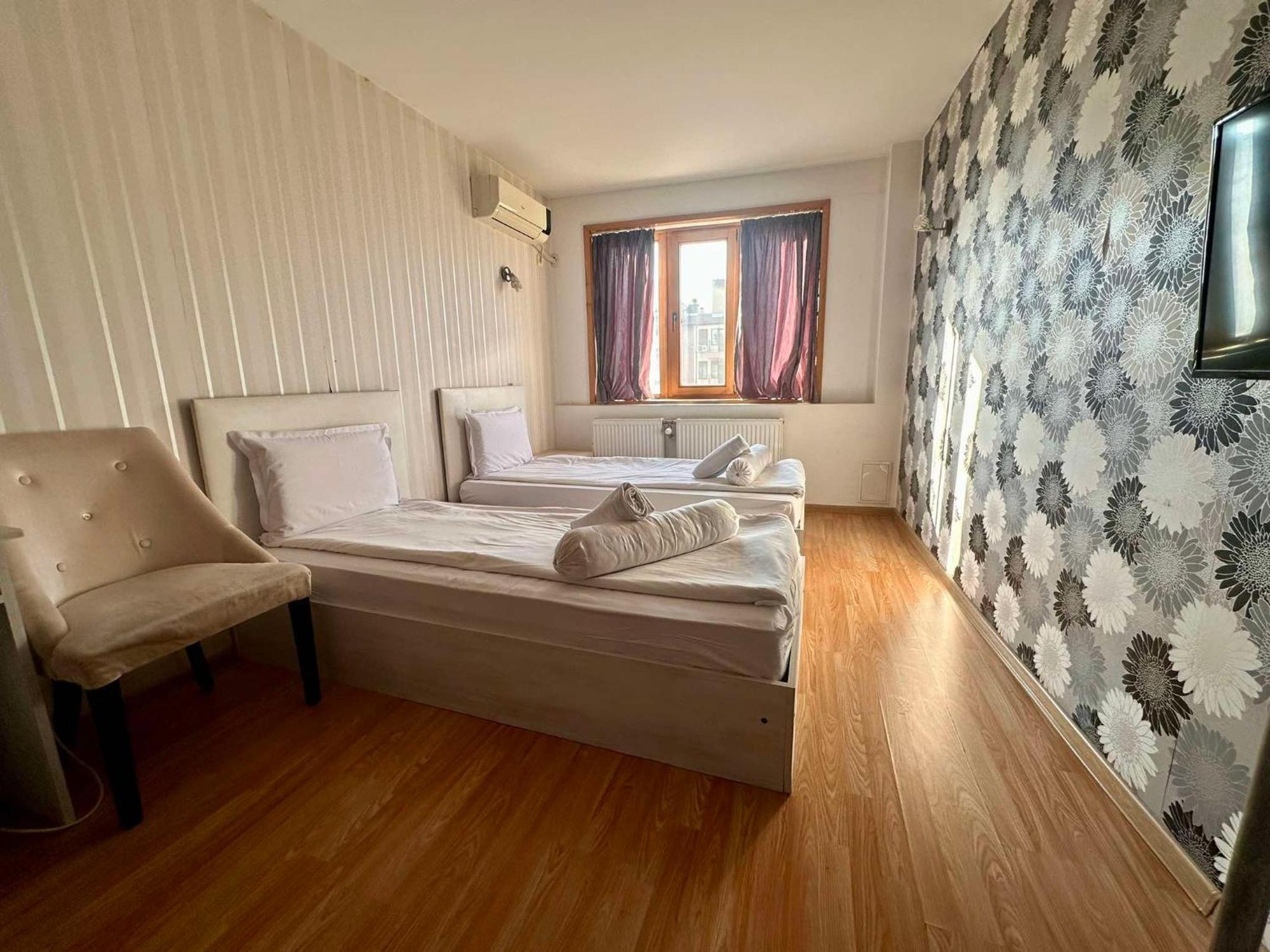 Family Hotel Amor 鲁塞 外观 照片